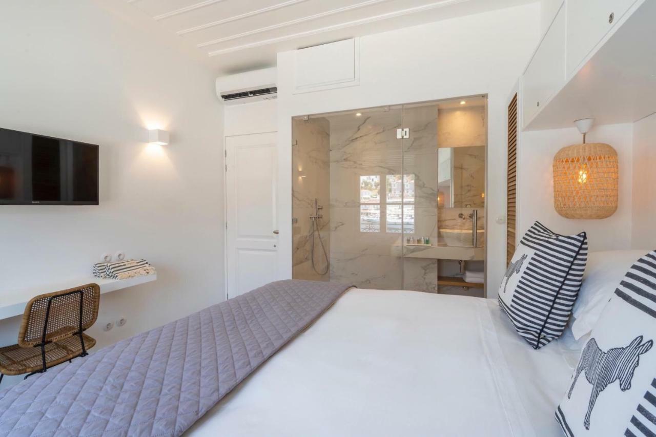 Hotel Upper Hydra Esterno foto