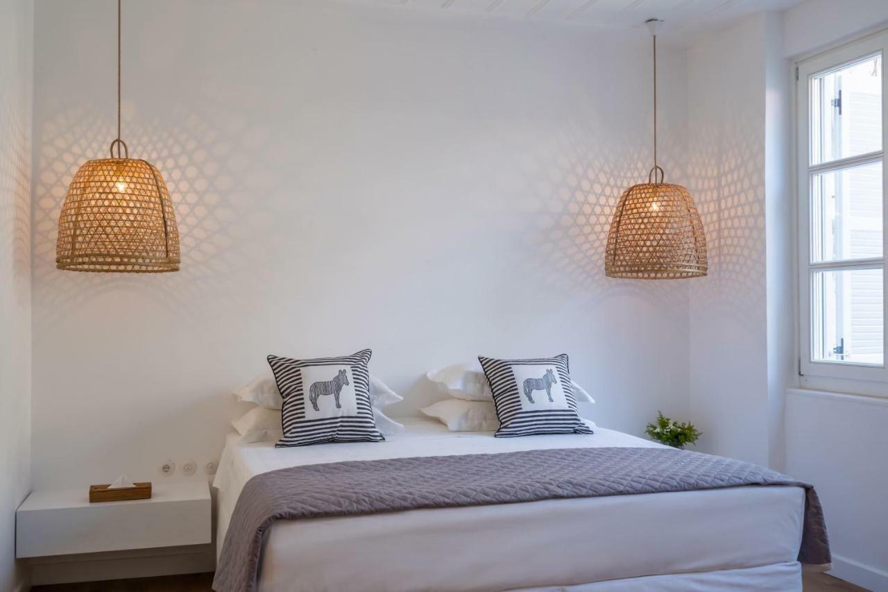 Hotel Upper Hydra Esterno foto